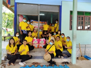มอบผ้าอ้อมให้กับผู้มีภาวะพึ่งพิงในเขตพื้นที่ตำบลไผ่